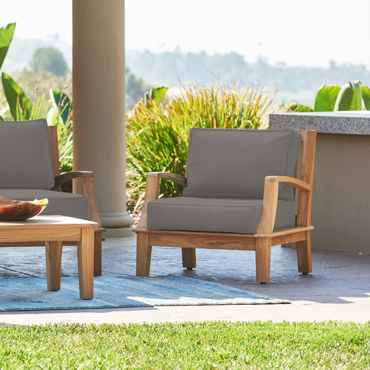 Eliane teak lounge chair, view 4