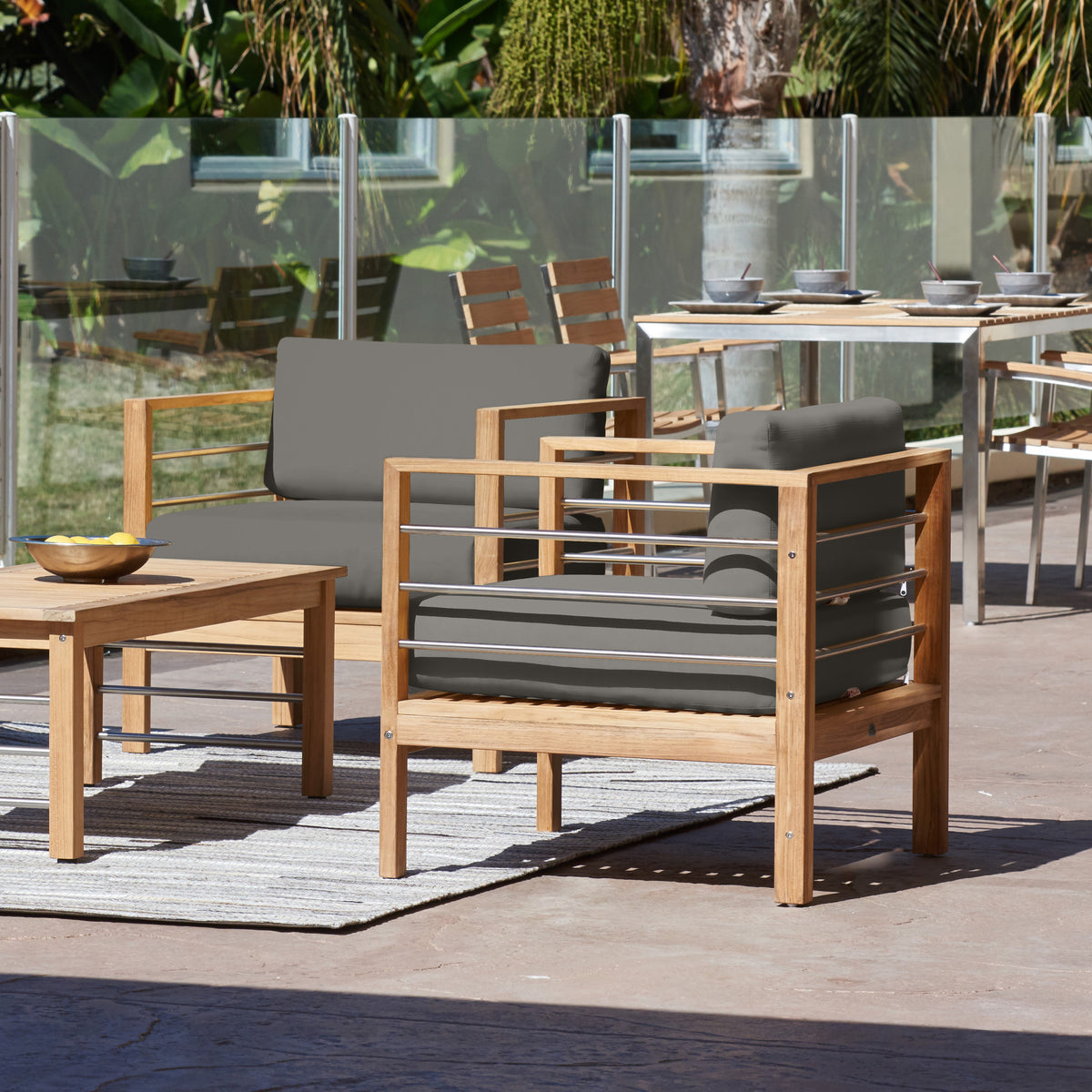 Leon Lounge Chair