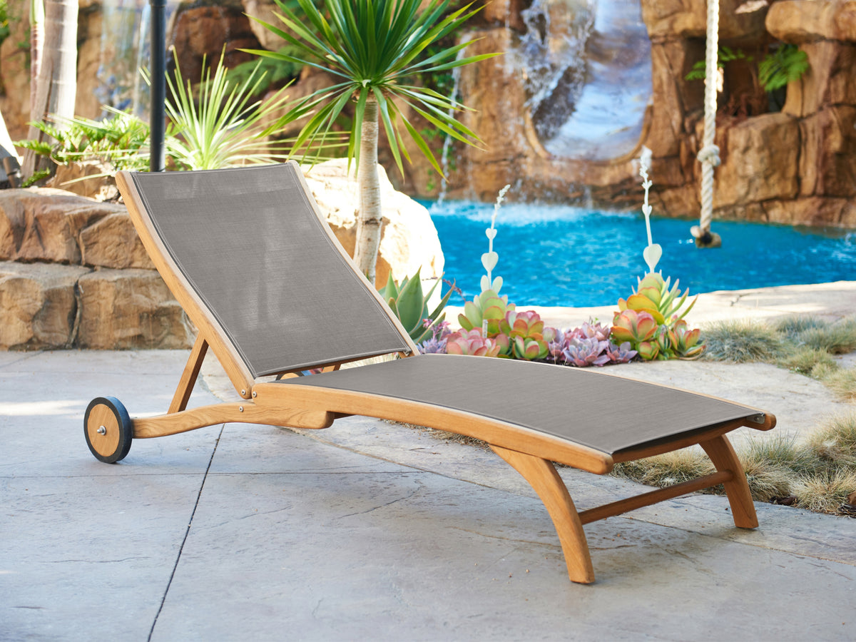 Perrin Chaise Lounge